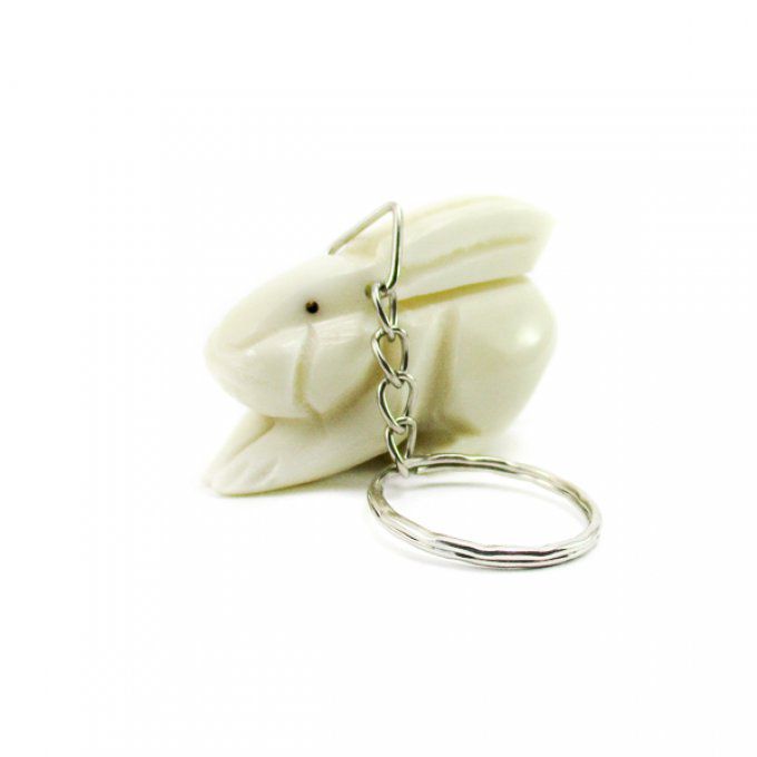 Porte-clé lapin sculpté dans la noix de tagua
