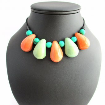 Collier en Tagua