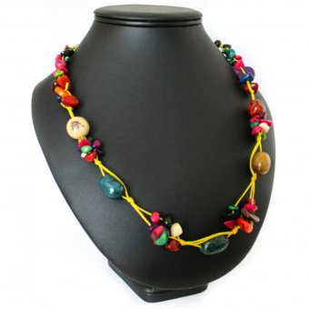 Collier en ivoire vegetal ou tagua, bijoux ethnique, naturel et ecologique, artisanat 