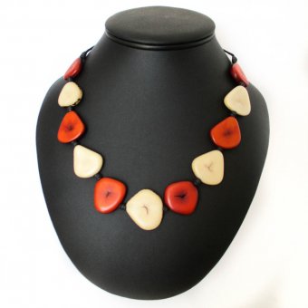 Collier en tagua ivoire vegetal, bijoux ethnique naturel