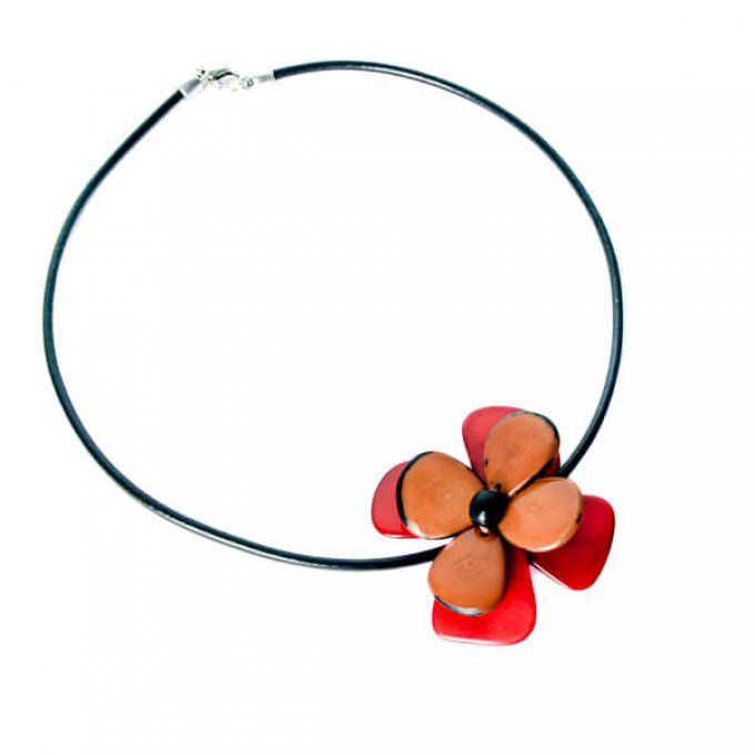 bijou fait-mains petite fleur de tagua