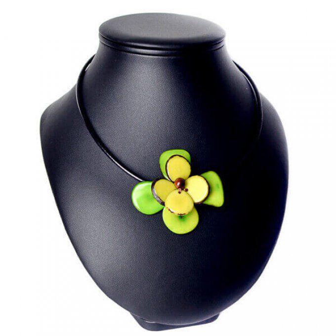 Collier fleur de tagua vert
