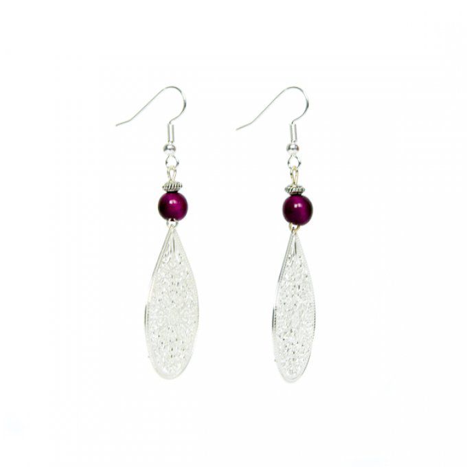 boucles d'oreilles fantaisie goutte ajourée et perles violettes