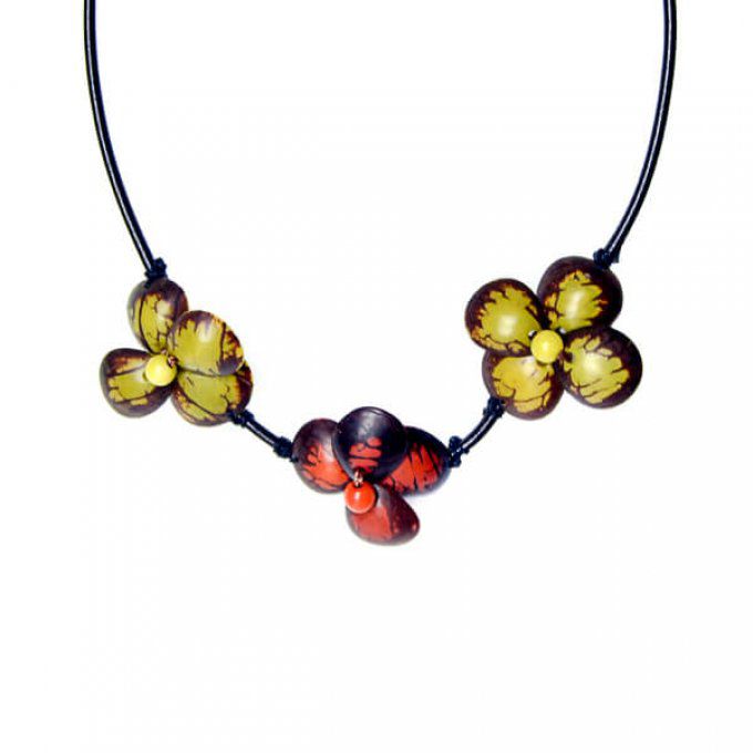 Collier fleurs en ivoire végétal vert et rouge