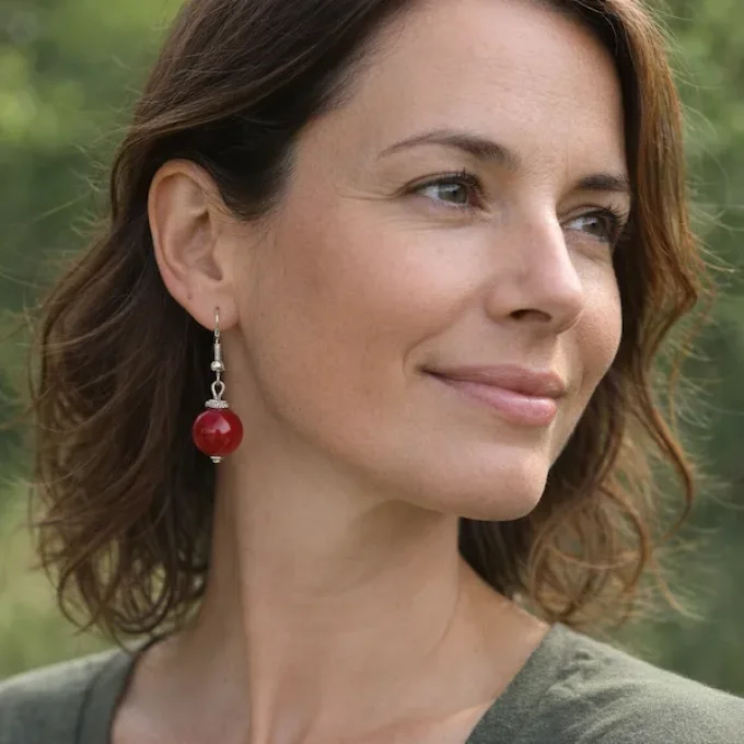 Perles simple d'ivoire végétal rouge