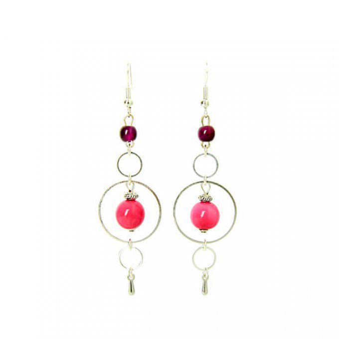 Boucles d'oreilles pendante ronde argenté et perles rose violet