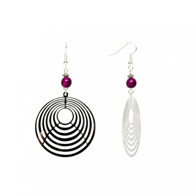 bijou d'oreilles chic rond argenté et perles de tagua violet