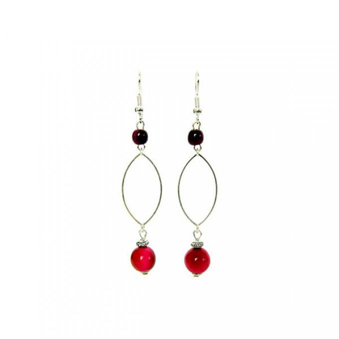 Bijou d'oreille perles naturelles rouge et noir