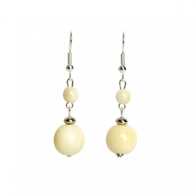 bijou d'oreilles duo de perles naturelles en tagua blanc