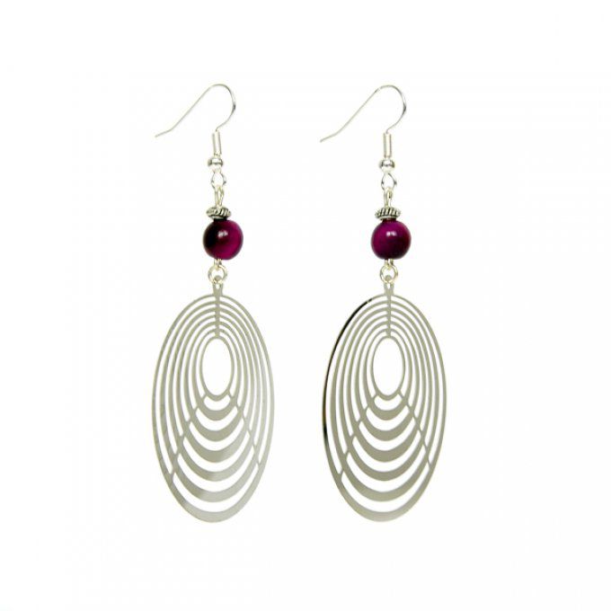 boucles d'oreilles pendantes rondes argentées et perles violettes