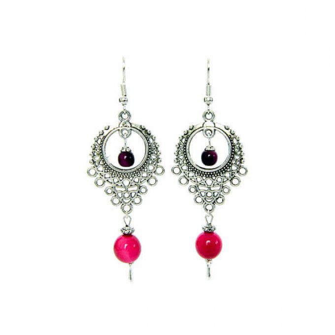 Boucles chic ethnique et perles rose violet