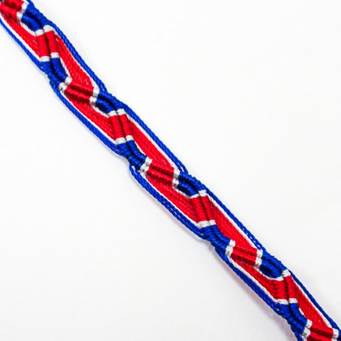 bracelet brésilien couleur bleu blanc rouge