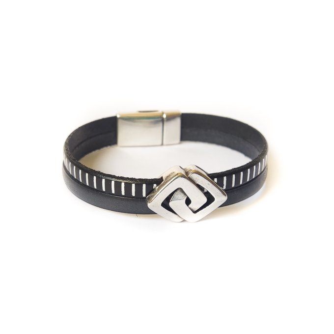 Bracelet en cuir noir et argent