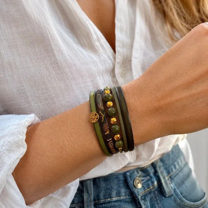 Bracelet cuir Multi-rang kaki & or