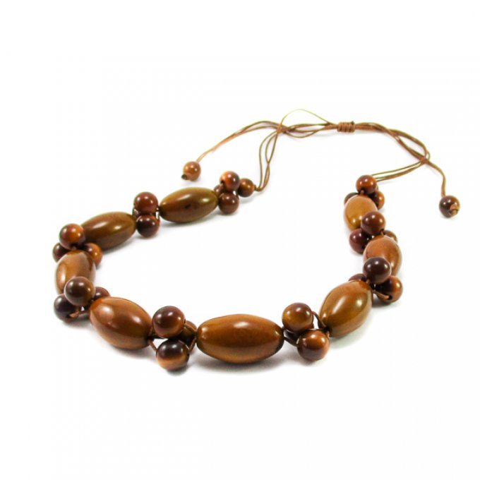 Collier perles et olives en ivoire végétal marron