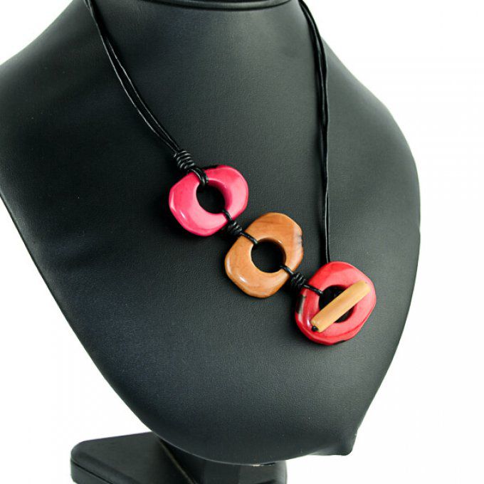 Collier élégant en tagua