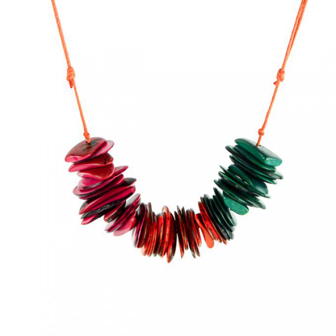 Collier morceaux de tagua colorés