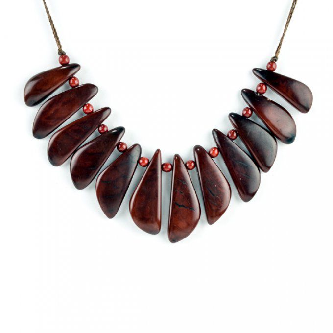 bijoux tour de cou original tagua marron