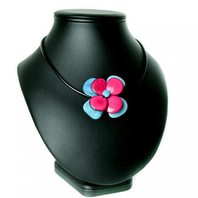 Collier chic et coloré fleur en tagua