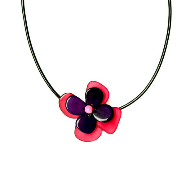 Collier fleur en ivoire végétal violet fuchsia