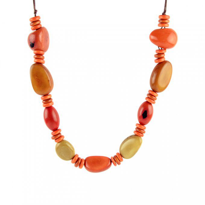 Collier long en ivoire végétal orange