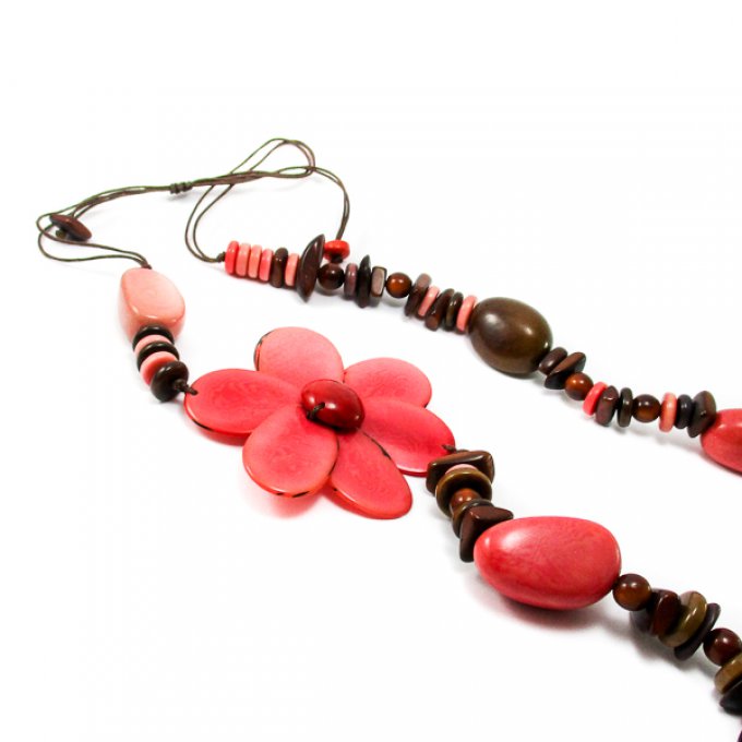 collier fleur en ivoire végétal