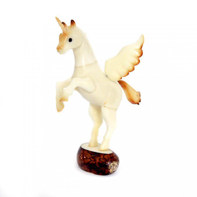 figurine licorne en tagua