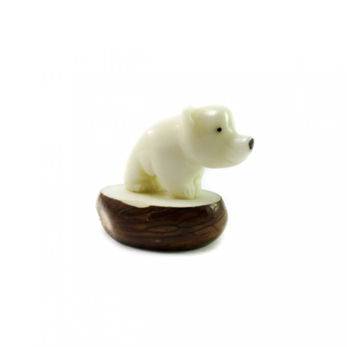 figurine décorative ours en ivoire végétal