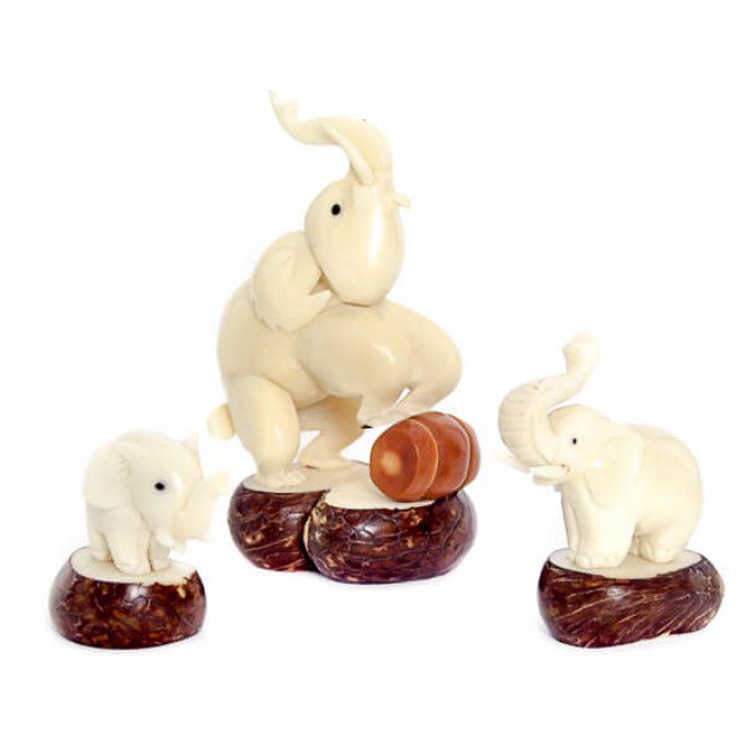 Statuettes de déco éléphant de collection en tagua