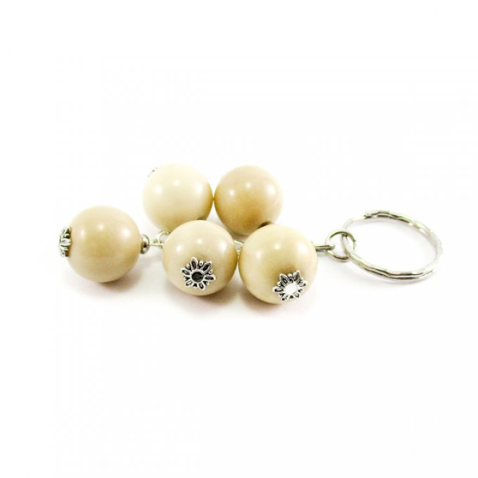 bijoux de sac avec perles d'ivoire végétal naturel