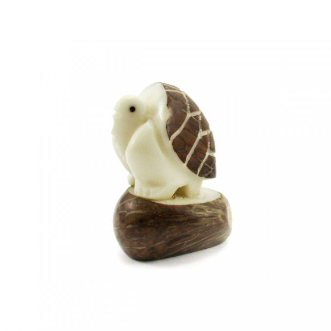 figurine sculpture tortue en tagua