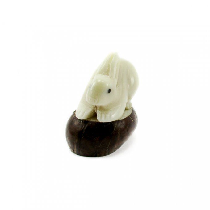 statuette figurine lapin en ivoire végétal