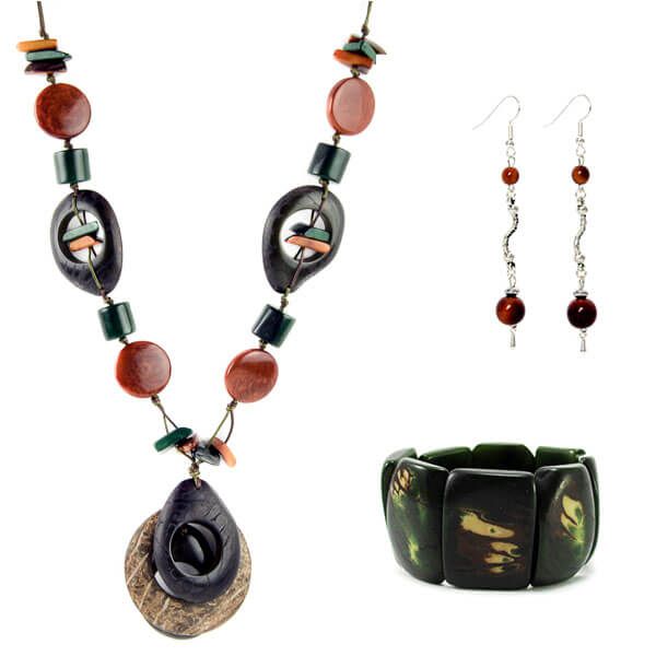 Bijoux fantaisies et ethniques en ivoire végétal par tagua créations