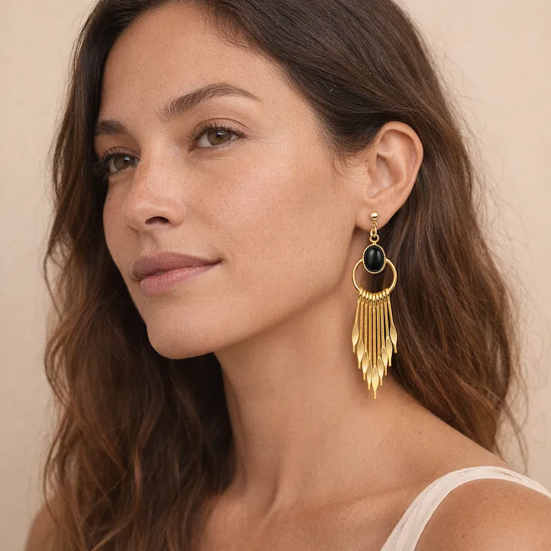 Boucles indiennes dorées avec pierres naturelles