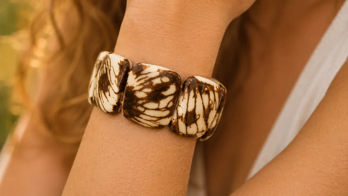 Bracelets ivoire végétal et tagua